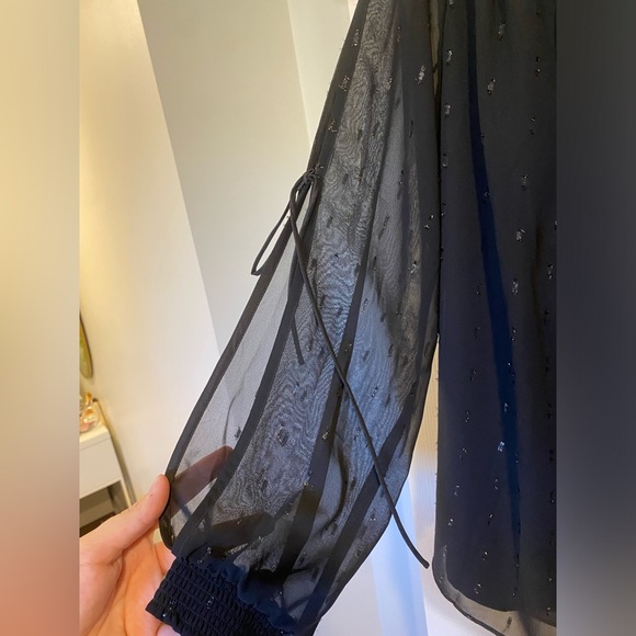 Guess Sheer Black Cut-Out Blouse Size Large - Picture 8 of 10